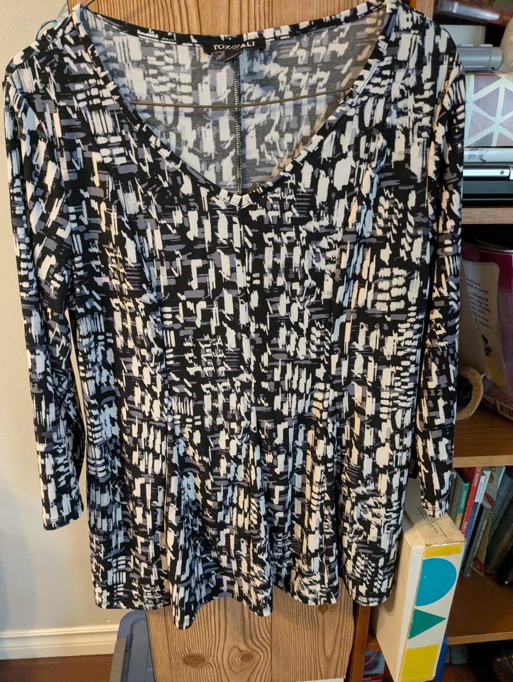 Roz And ali Tunic With Abstract Monotone Pattern